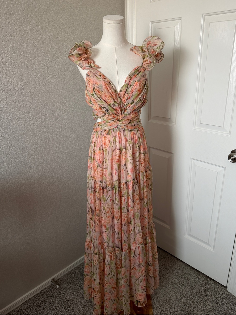 ASTR The Label Fritillaria Floral Maxi Dress with cut outs - Picture 2 of 6